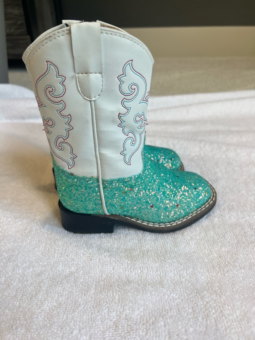 Old West White & Teal Glitter Western Boots